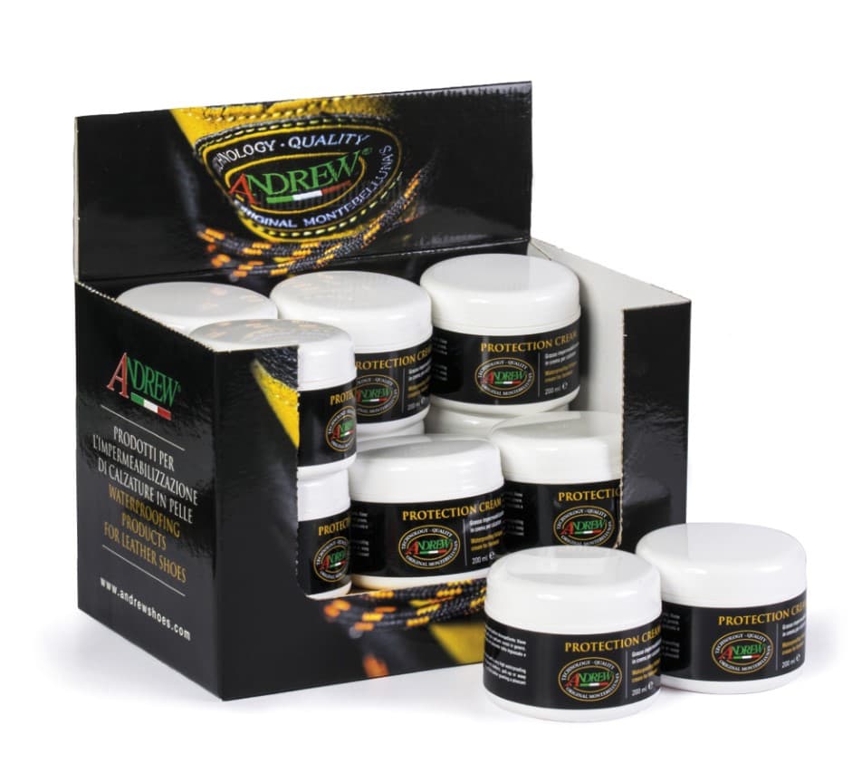 PROTECTIVE GREASE FOR BOOTS