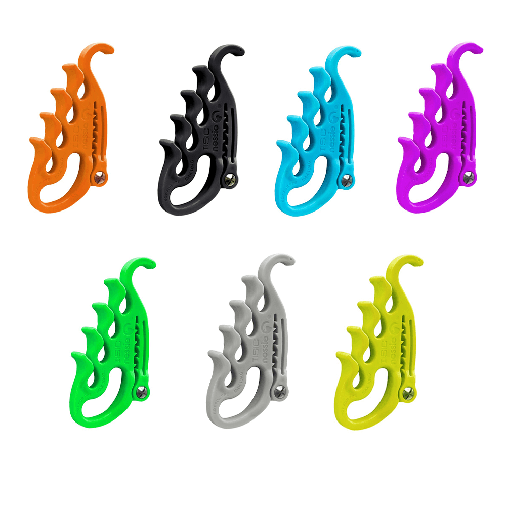 ISC NESSIE LANYARD MANAGEMENT CLIP