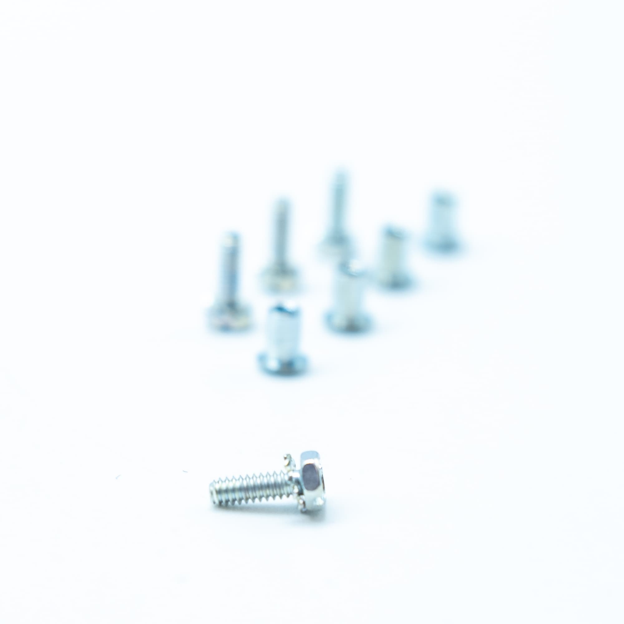 ENSEMBLE DE VIS D'AJUSTEMENT POUR ÉPERONS KLEIN TOOLS